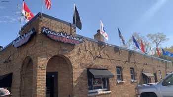 Knucklehead Pub