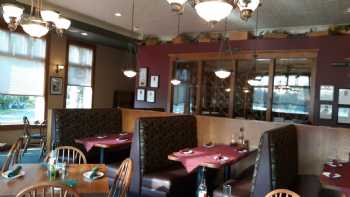 Riverstone Restaurant & Tavern