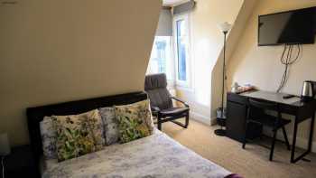 Edinburgh Holiday Guest House