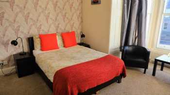 Edinburgh Holiday Guest House