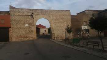 Puerta Santa María de Mahamud