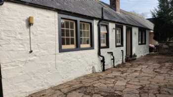 Mid Crossleys Cottage