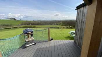 Jacquie’s B&B-Room with a view-shepherds hut-hot tub-Rural-Terregles, Dumfries