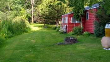 Red Cabin at Green Acres