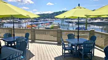 Waterfront Restaurant at The Abbey Resort