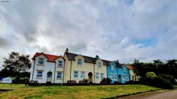 Craobh Marina Cottages