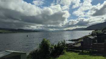 No 15 Quirky lochside cottage