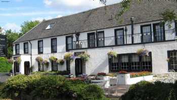 Uplawmoor Hotel