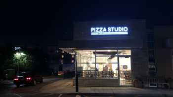 Pizza Studio