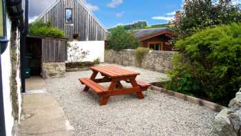 Deveron Valley Cottages & Logcabins