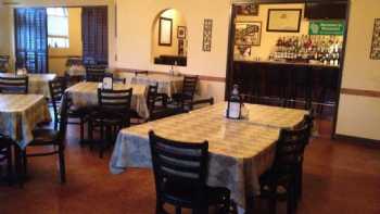 Vince's Restaurant & Pizzeria