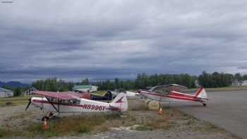 ALASKA'S CUB TRAINING SPECIALISTS