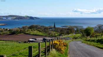 Millport Breaks &quotRose Cottage"