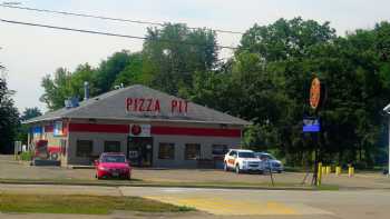 Pizza Pit - Lake Mills