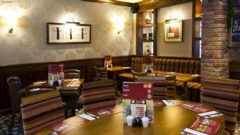 Premier Inn Glasgow (Paisley) hotel