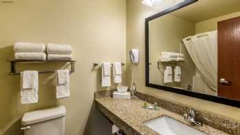 Cobblestone Inn & Suites - Merrill