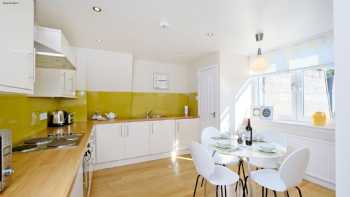 Home From Home Aberdeen - Self Catering Apartments