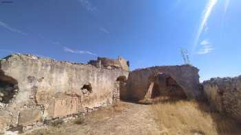 Ruinas de la Iglesia de Torregalindo