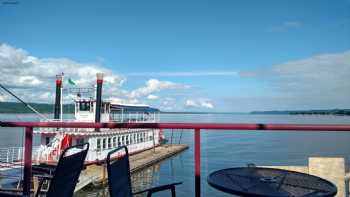 Lake House on Pepin