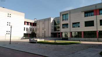 Facultad de Ciencias Económicas y Empresariales . Universidad de Burgos