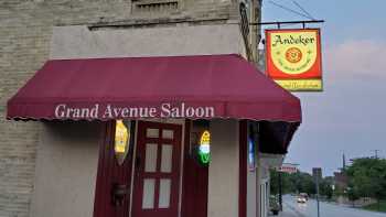 Grand Avenue Saloon