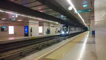 Poligon Metro İstasyonu