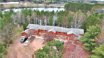 Red Pines Resort & Suites