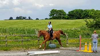 Kirknewton Riding and Trekking Centre