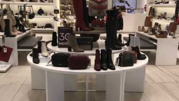 Nine West Mavibahçe AVM Mağazası