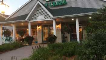 Flat Creek Restaurant & Saloon