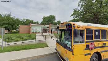 MacDonald Knolls Early Childhood Center