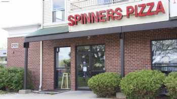 Spinners Pizza