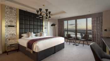 DoubleTree by Hilton Edinburgh - Queensferry Crossing