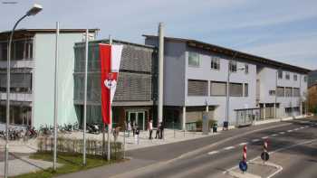 Kaufmännische Schule mit Wirtschaftsgymnasium