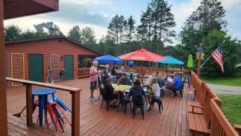 Pea Patch Motel & Saloon