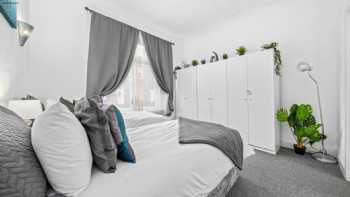 Klass Living Serviced Accommodation Bellshill - Elmbank Street Apartment