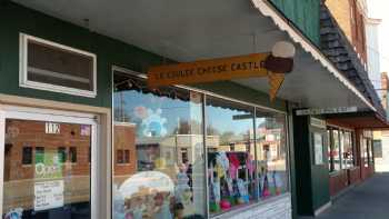 Le Coulee Cheese Castle