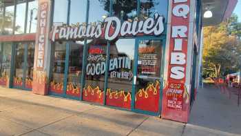 Famous Dave's Bar-B-Que