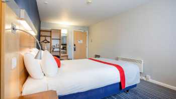 Holiday Inn Express Dunfermline, an IHG Hotel