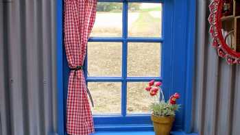 Boutique Farm Bothies - Barley Bothy, The Sheep Shed, The Dairy at Denend & Denend Farmhouse