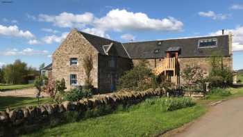 Hayloft Barn Edinburgh- self catering holiday accommodation for 4....rural chic