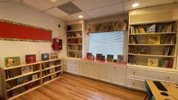 Children's Magnet Montessori School - Owings Mills