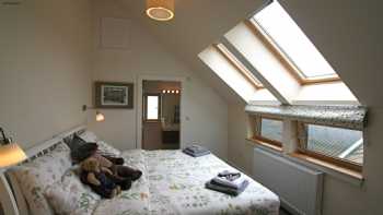 Appletree Cottage - fully en-suite luxury self catering Holiday Cottage for eight people.