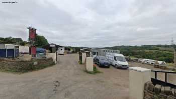 Batley Hall Farm Riding Centre