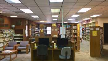 St Francis Public Library