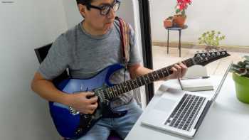 Musician Core Online Guitar School