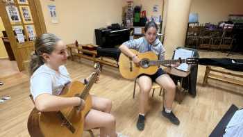 Escuela de música y danza Bordón