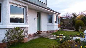 Urquhart Bay Bed & Breakfast