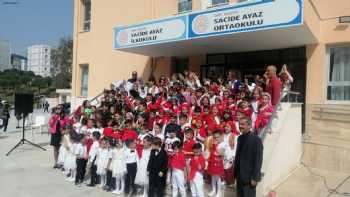 Sacide Ayaz İlk ve Ortaokulu