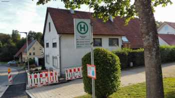 Schule Bushaltestelle in Betrieb